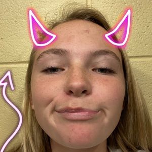 Meet your Posher, Carlee